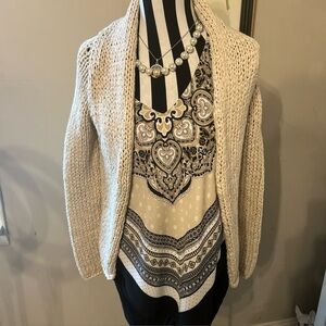 New Scotland Cozy Cream Women's Sweater XS/small